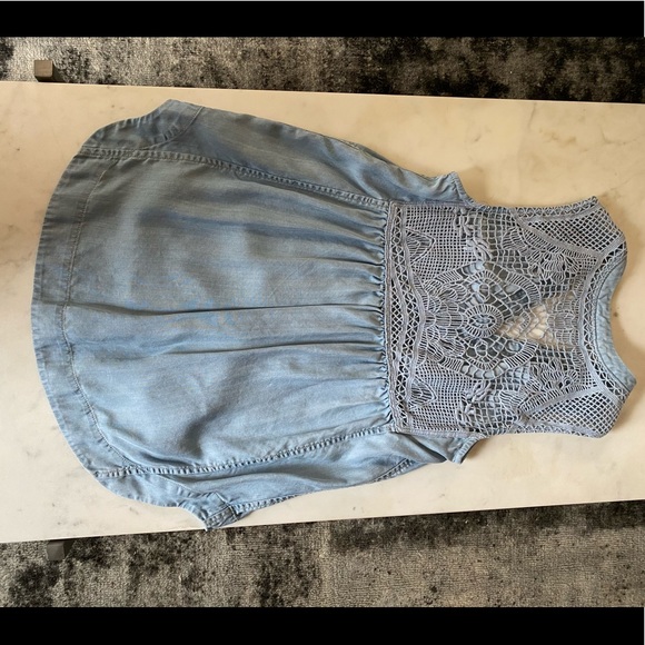 Chambray sleeveless tank - Picture 5 of 6